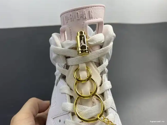 Jordan Gold DH9696-100 Air Hoops (W) Retro 6 0412